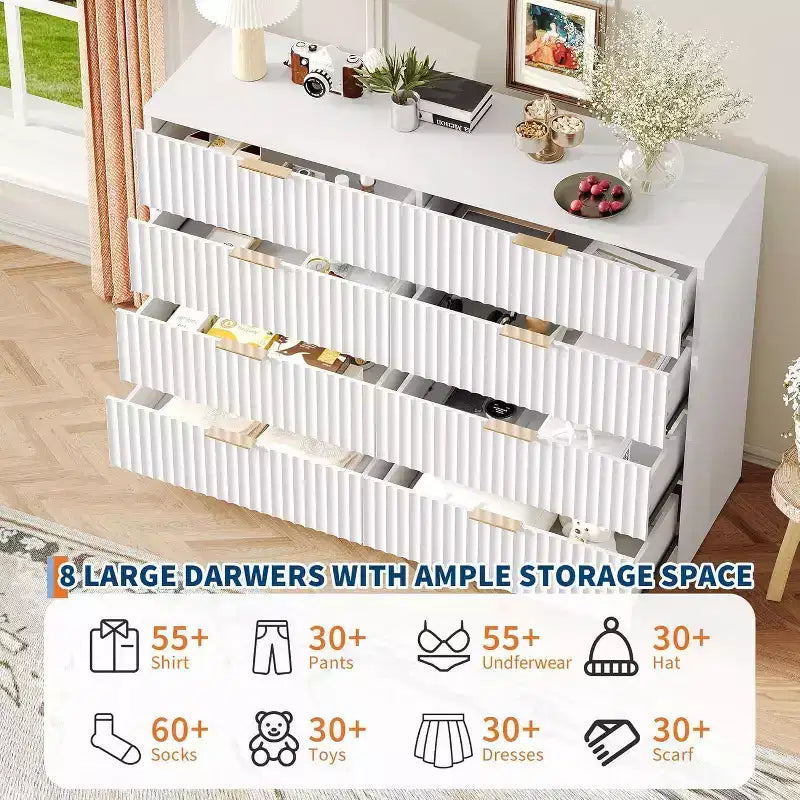 Cassettiera scanalata con maniglie in metallo – Cassettone multi-cassetto per camera da letto