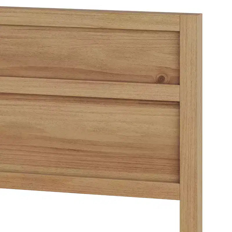 Letto moderno in pannelli di legno con testiera